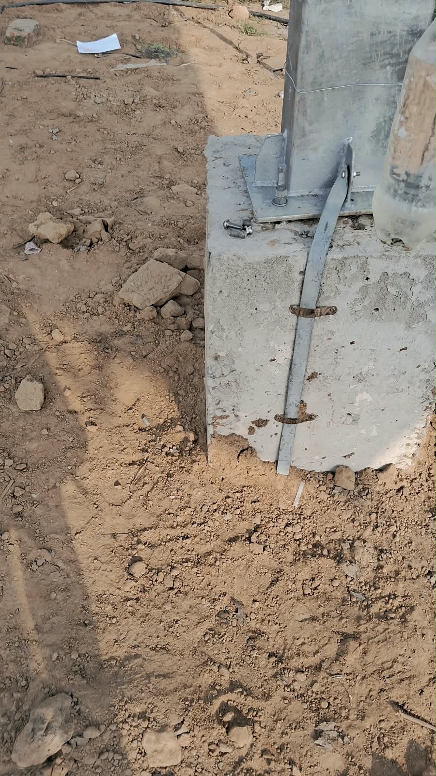 Pedestal with GI Earthing Strip